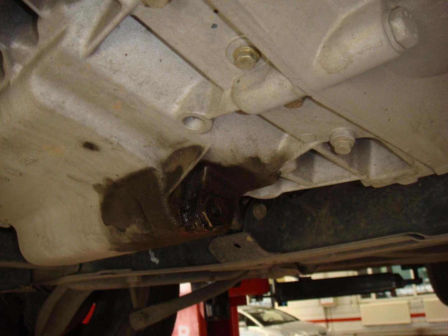 保密防漏，專業(yè)油封解決漏油